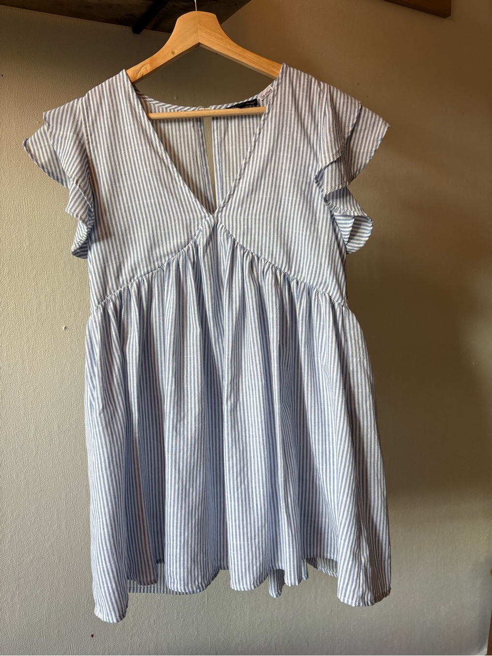 Shinestar Blue and White Striped V-Neck Flutter Sleeve Tunic